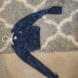 Gymshark top